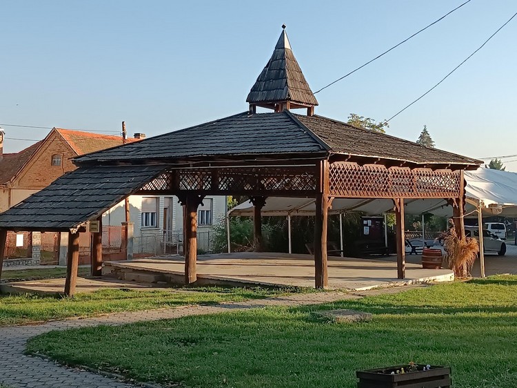 magyarhertelendi piheno 1