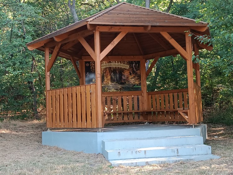 mandulas piheno